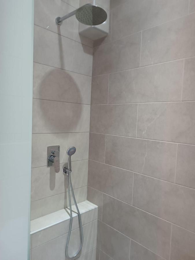 Navarino Luxe Suites With Sea View Peraía 외부 사진